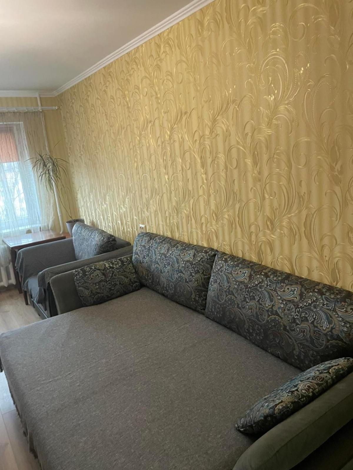 Автовокзал Apartment Rivne Exterior photo